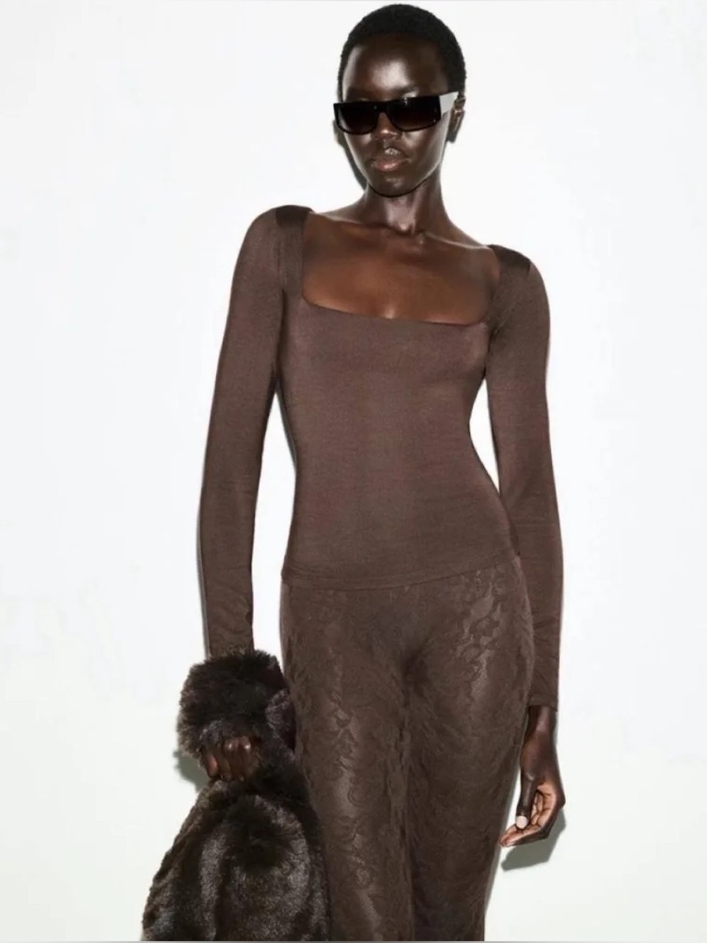 NWT! SKIMS SMOOTH LAYERS SQUARE NECK LONG SLEEVE TOP in Espresso Size Medium